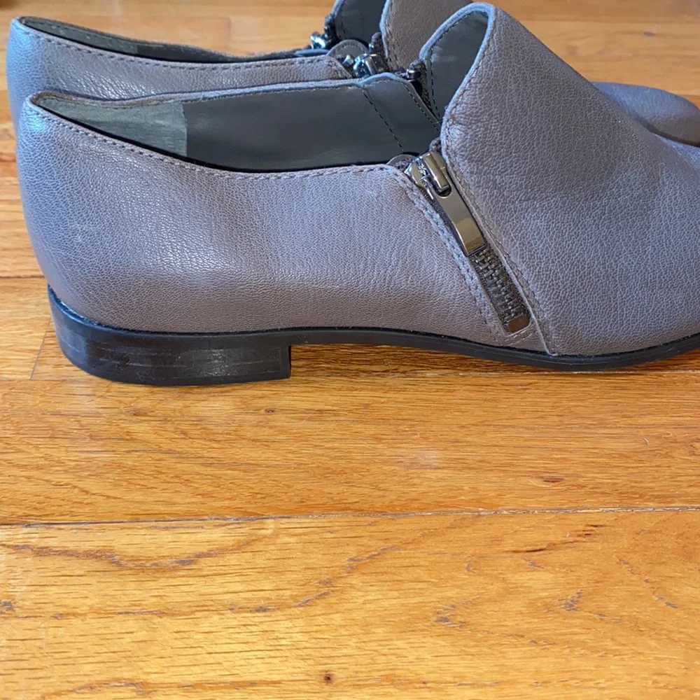 BRAND NEW Franco Sarto Gray Shoe Size 9.5 - Picture 3 of 5
